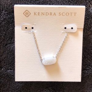 KENDRA SCOTT NECKLACE